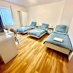Hirsch Quarto em Acomodações Particulares