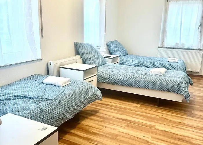 Hirsch ホームステイ *